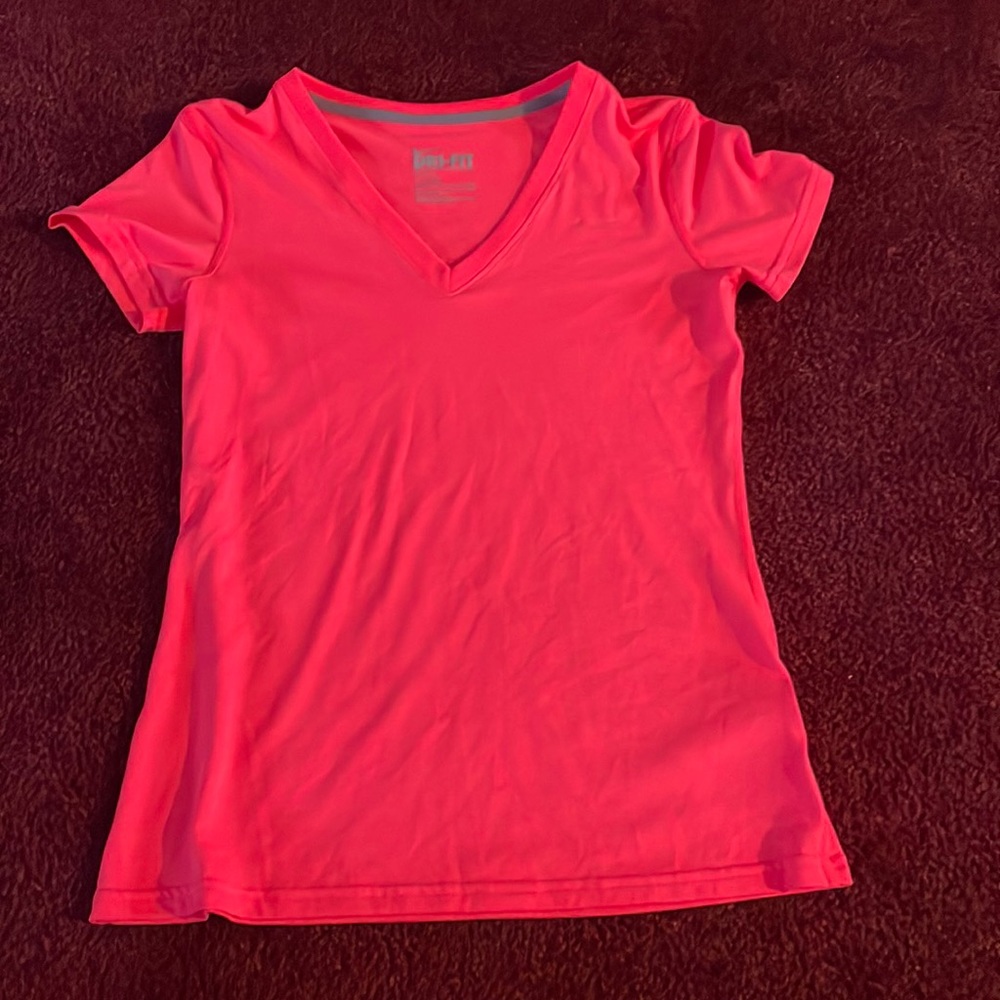 Nike t shirt